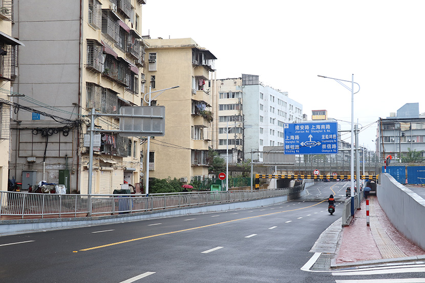 建安路下穿立交顺利建成通车